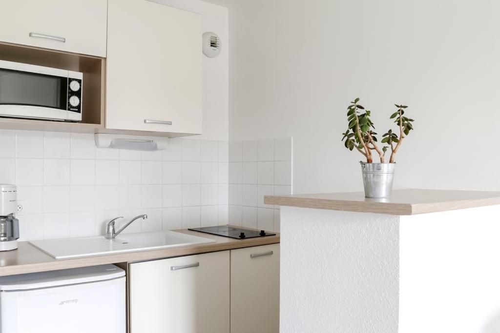 Le Fleur"H"On 11 D'Honfleur, T2 En Residence Avec Piscine, Wifi Et Parking Gratuits Équemauville Dış mekan fotoğraf